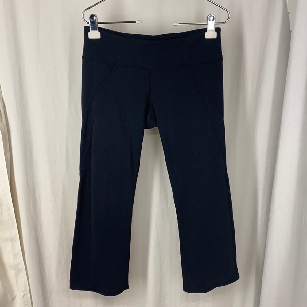 ATHLETA S ANANDA Black Capri Cropped Split Leg Pants